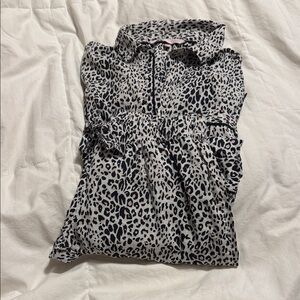 Victoria's Secret - White and Black Leopard Pajama Set - Small